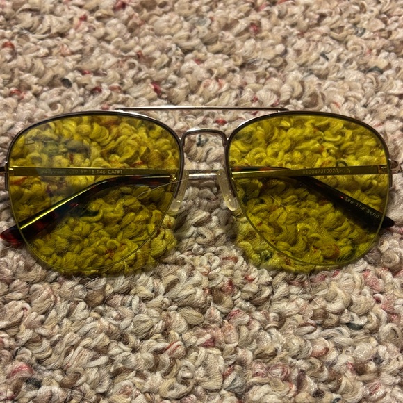 Yellow Aviator Sunglasses no case x Nyjah  the Hollywood - Picture 1 of 9